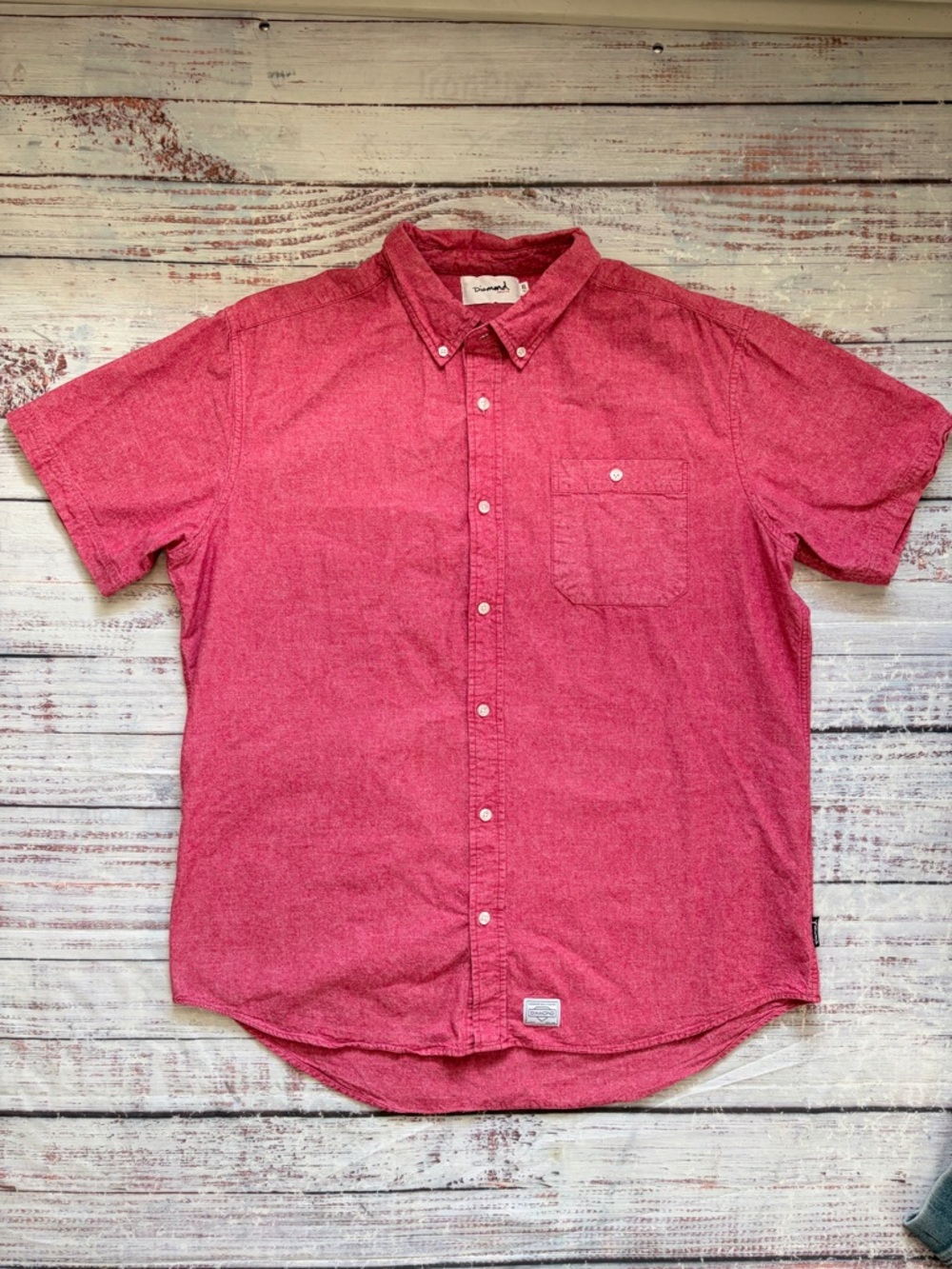 Diamond Short-Sleeve Button-Down Shirt - Red 100% Cotton